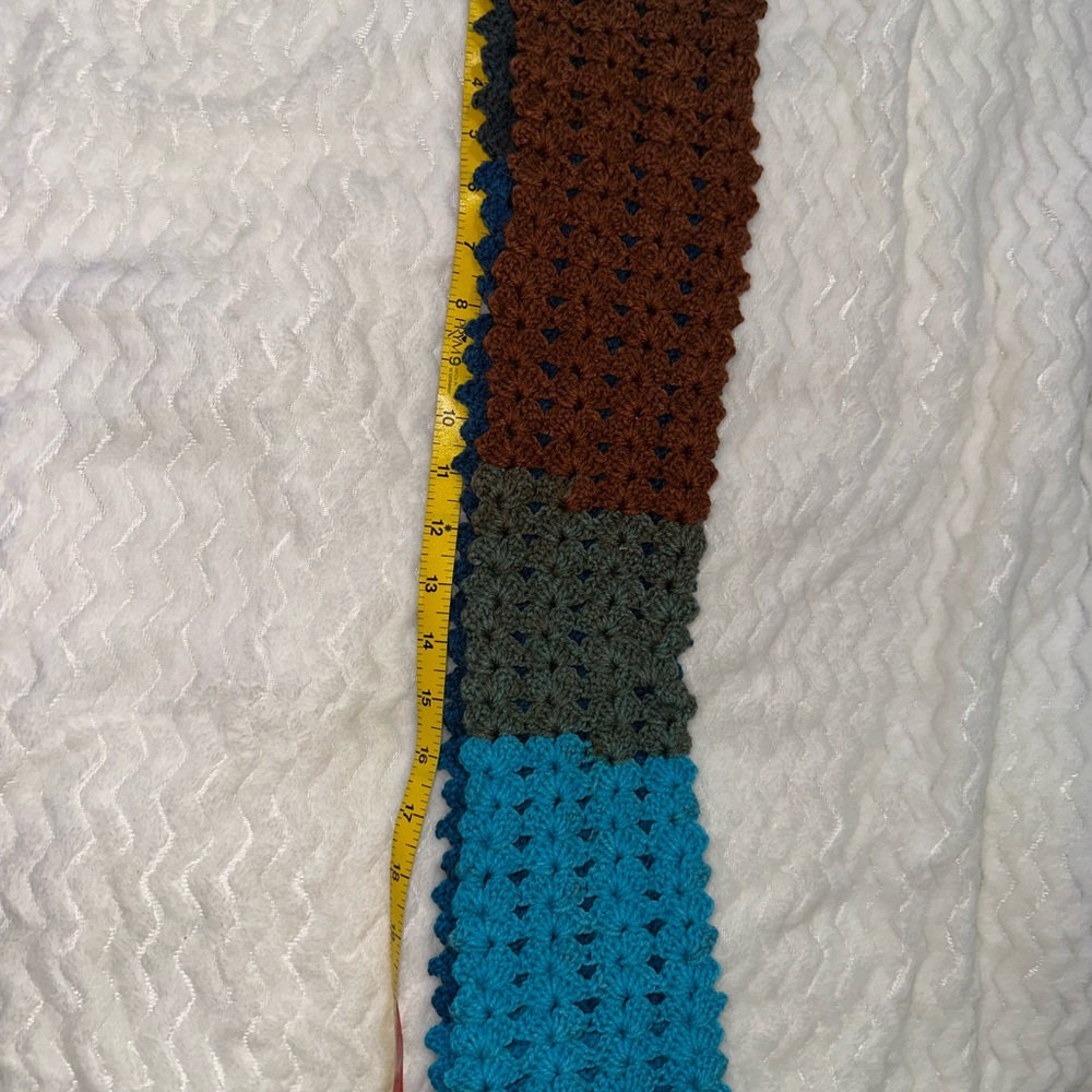 Multicolor Crochet Scarf - Picture 4 of 5
